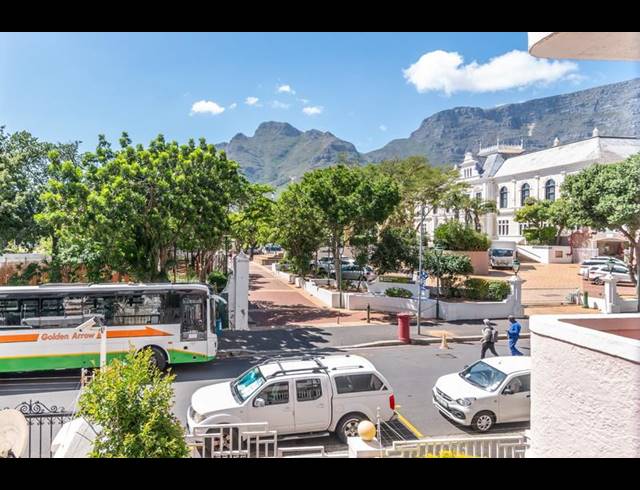0 BEDROOM APARTMENT FOR SALE IN CAPE TOWN CITY CENTRE